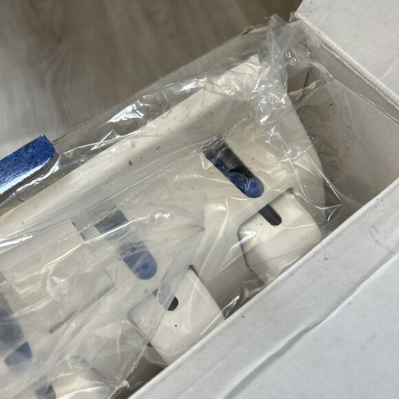 The Dispenser 4 Chamber Shower Organizer Soap Shampoo Conditioner Lotion READ - Picture 10 of 12